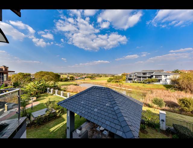 5 BEDROOM GOLF ESTATE FOR SALE IN BLUE VALLEY GOLF ESTATE